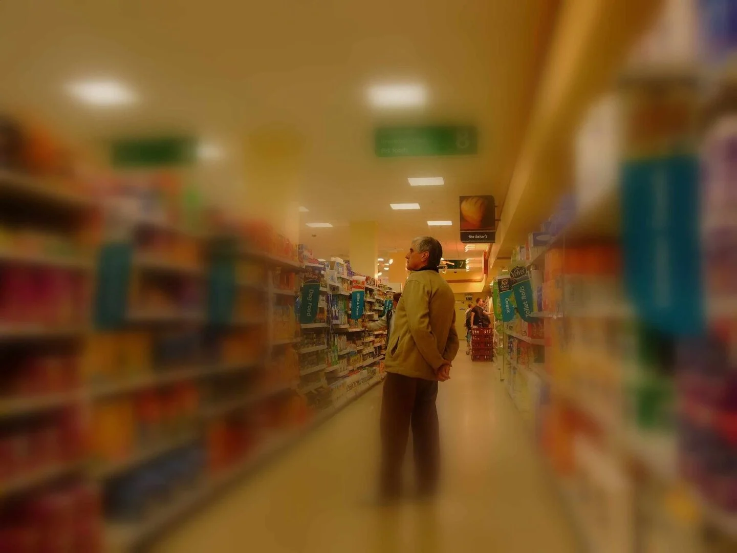 Retailers examine options for on-AI retail